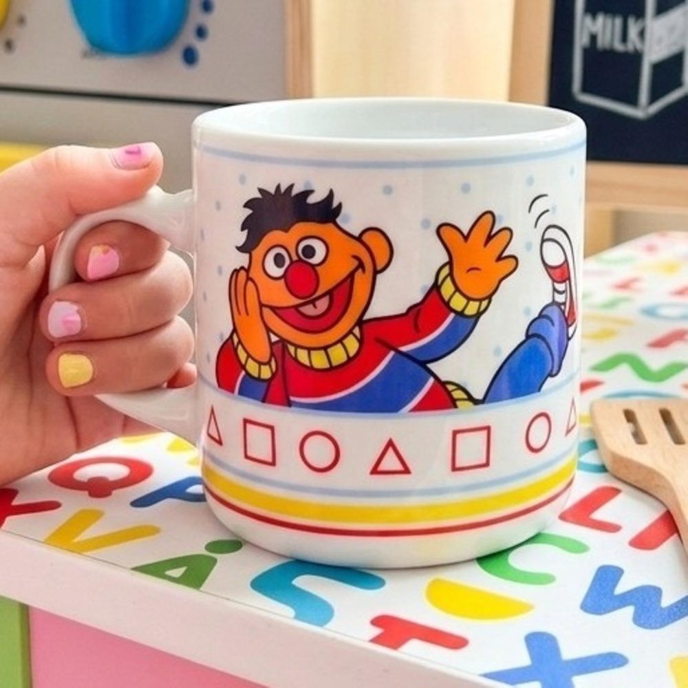 Vintage Sesame Street Bert and Ernie Porcelain Child Mug JMP Marketing Japan